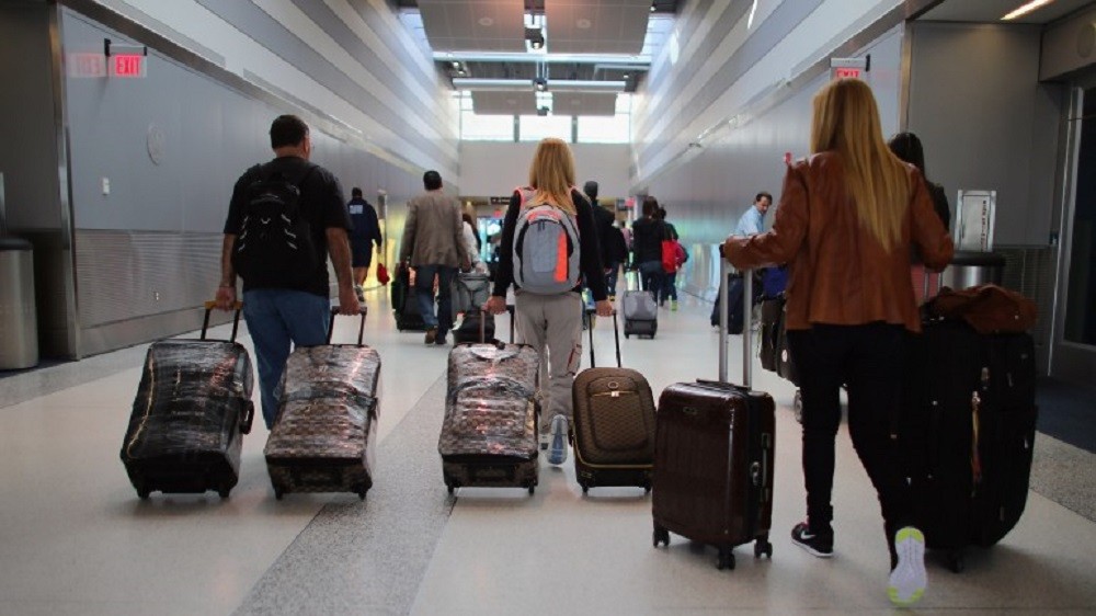 Trendi i emigracionit është thelluar pas pandemisë, 138 mijë ikje më shumë se kthime